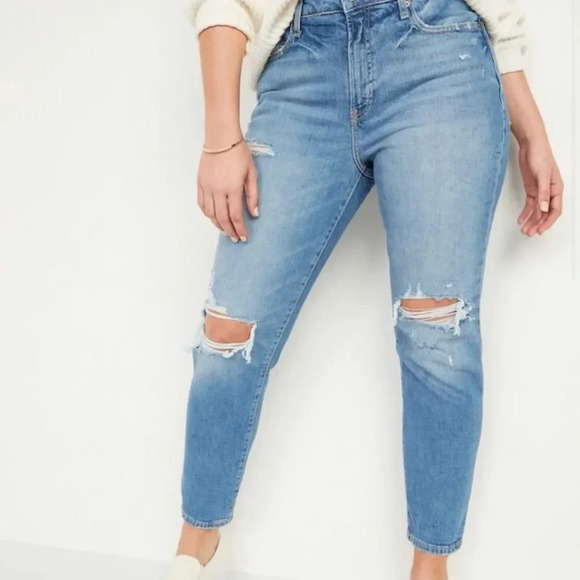 Old Navy High-Waisted O.G. Straight Leg Ripped Jeans Baggy Fit - Picture 2 of 9